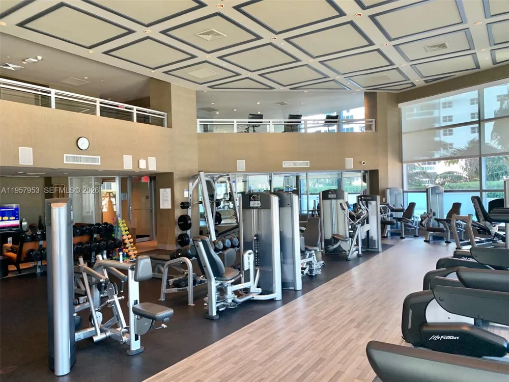 3101 S Ocean Dr #1701 Hollywood, FL 33019