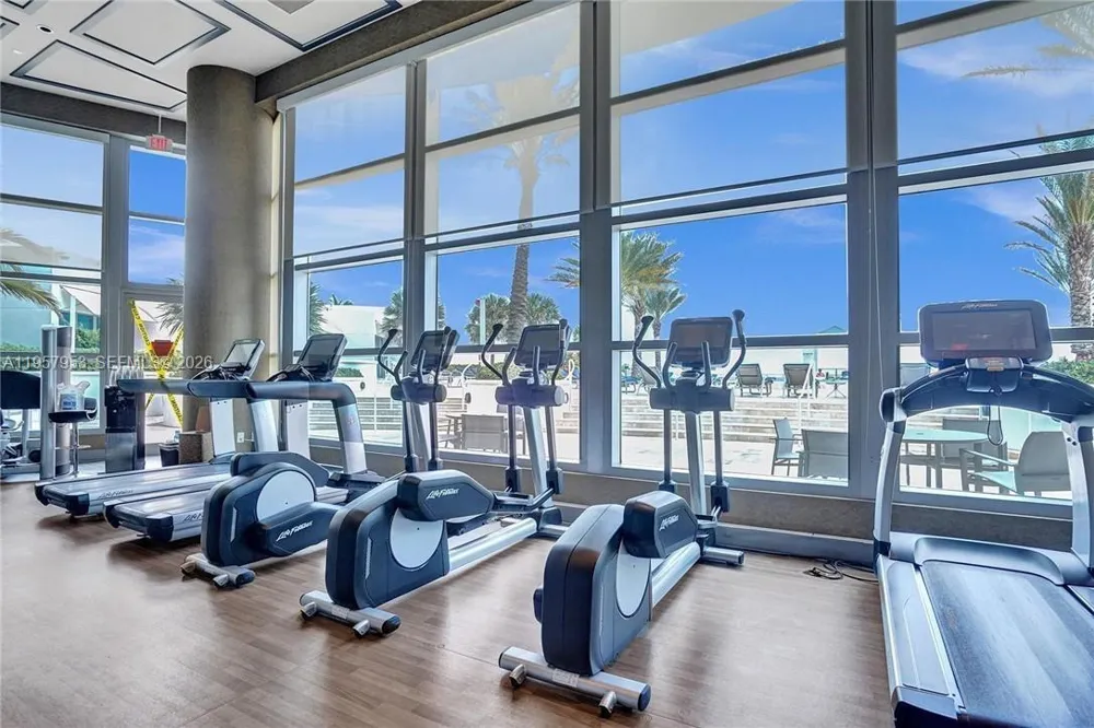 3101 S Ocean Dr #1701 Hollywood, FL 33019