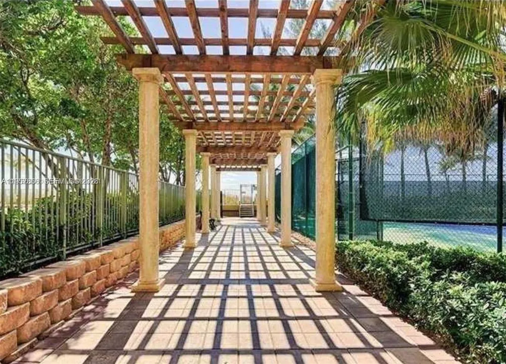 2080 S Ocean Dr #303 Hallandale Beach, FL 33009