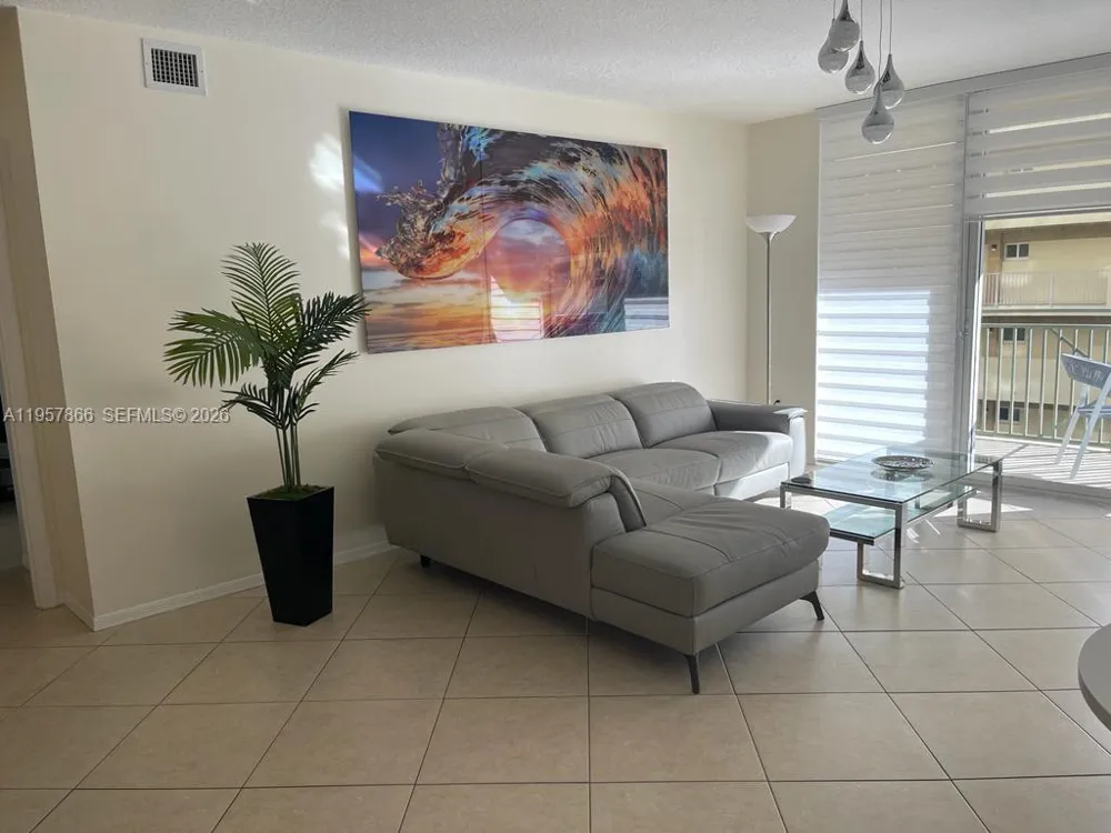 2080 S Ocean Dr #303 Hallandale Beach, FL 33009
