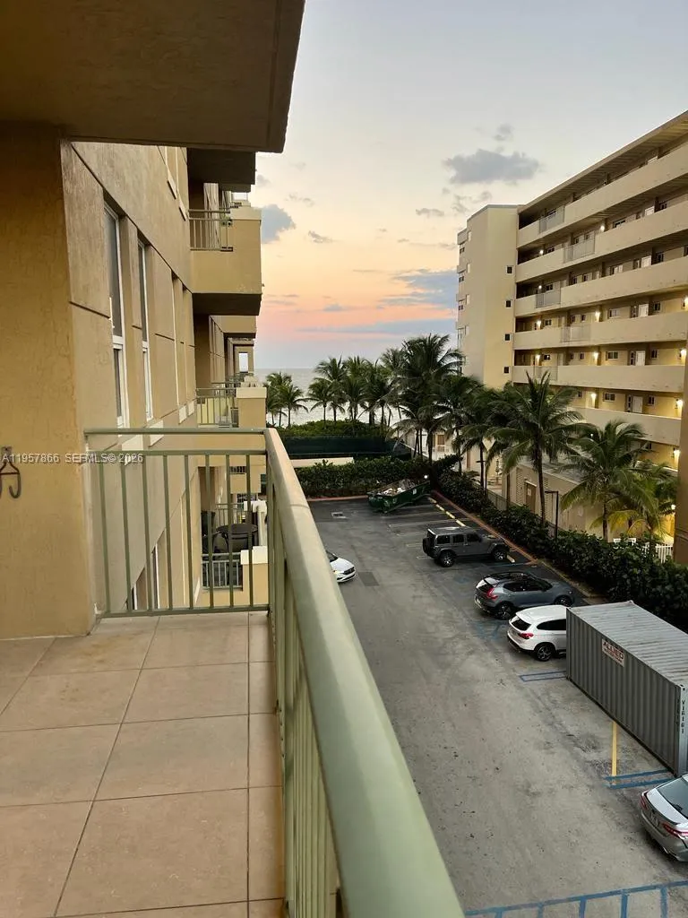 2080 S Ocean Dr #303 Hallandale Beach, FL 33009