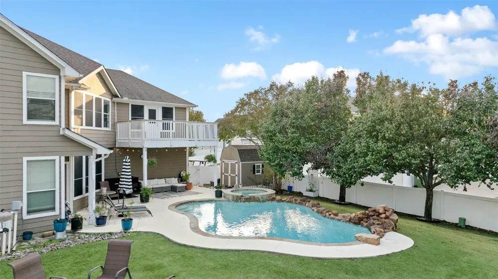 10340 Cedar Lake Drive