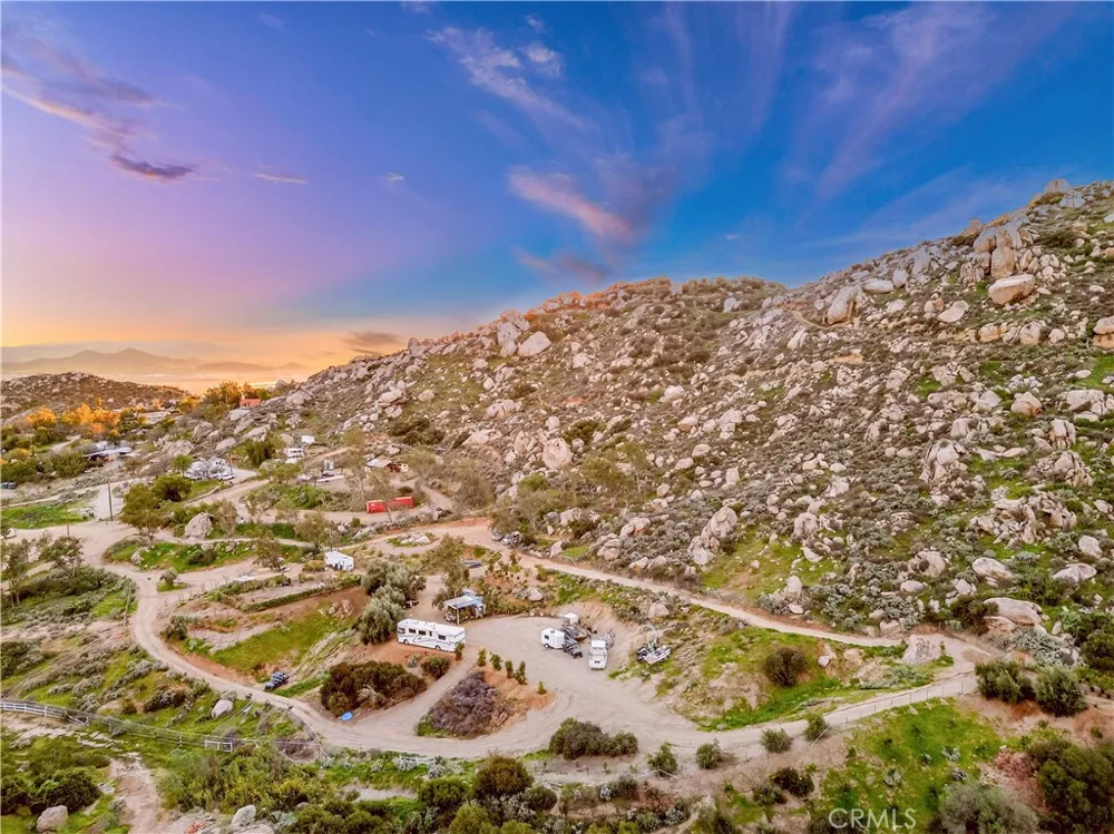 31300 Ruth Lane Homeland, CA 92548