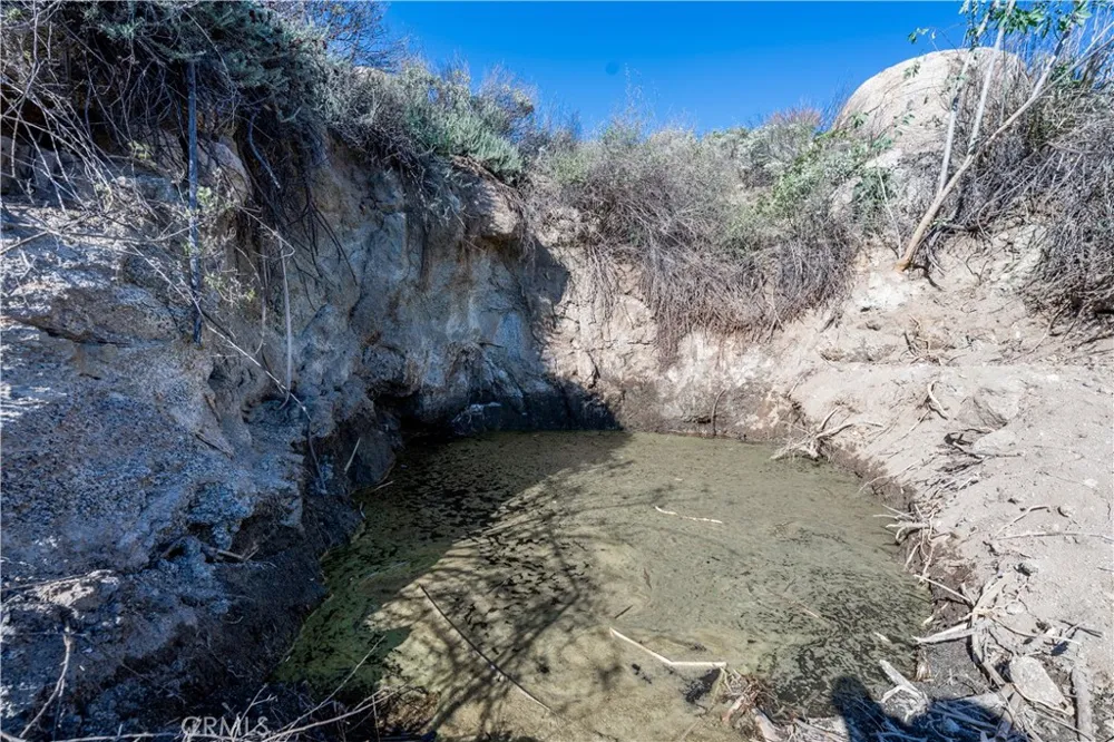 31300 Ruth Lane Homeland, CA 92548