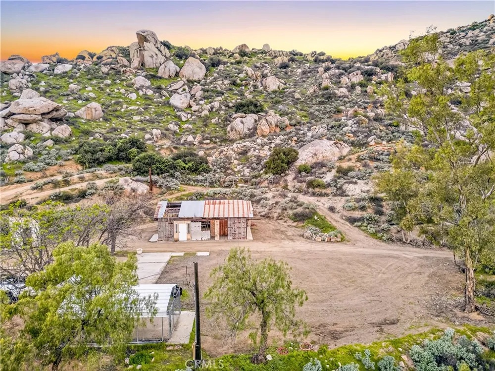 31300 Ruth Lane Homeland, CA 92548