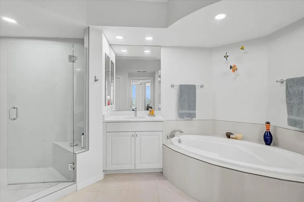 409 POINT ROAD #601 Osprey, FL 34229