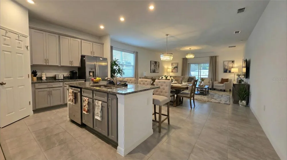 693 CROWN ROSE DRIVE Eagle Lake, FL 33839