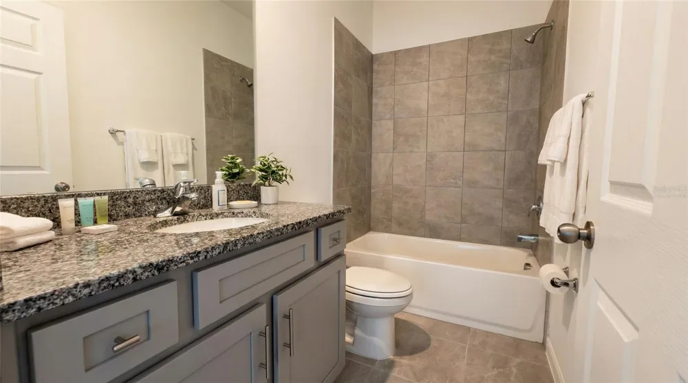 693 CROWN ROSE DRIVE Eagle Lake, FL 33839