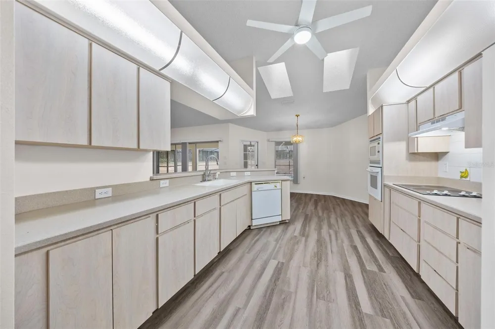 36014 LAKE UNITY NURSERY ROAD Fruitland Park, FL 34731