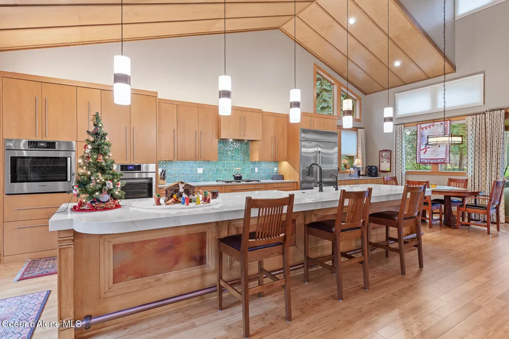9641 EASY STREET Hayden Lake, ID 83835