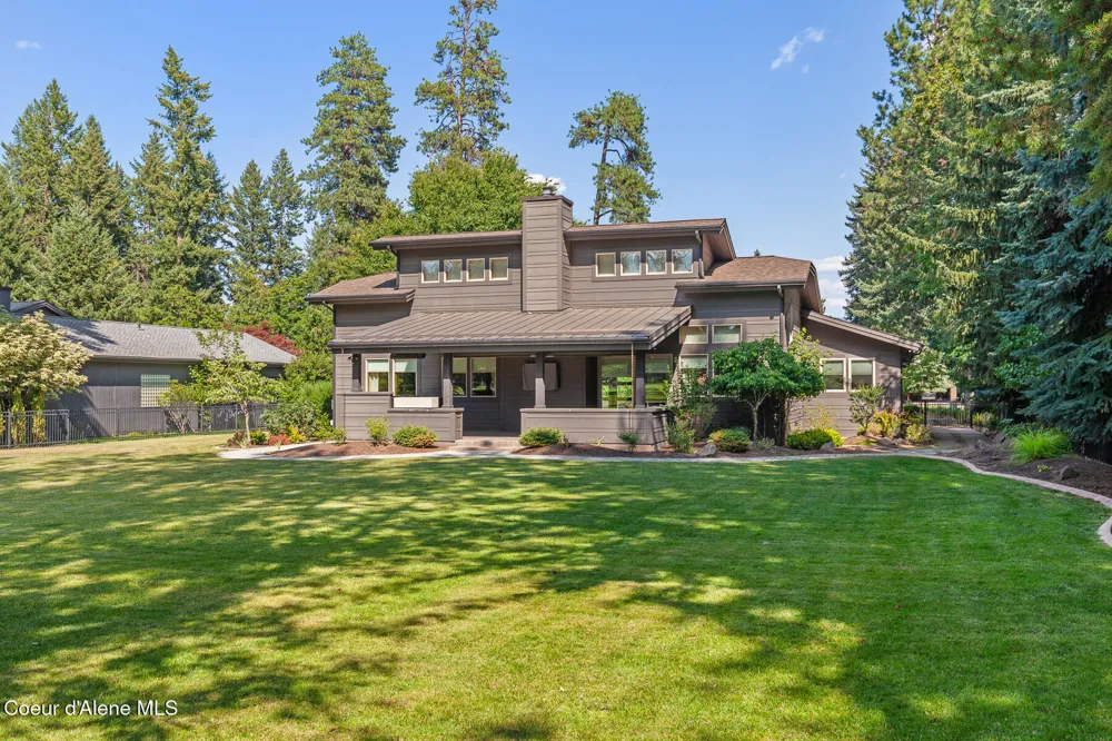 9641 EASY STREET Hayden Lake, ID 83835
