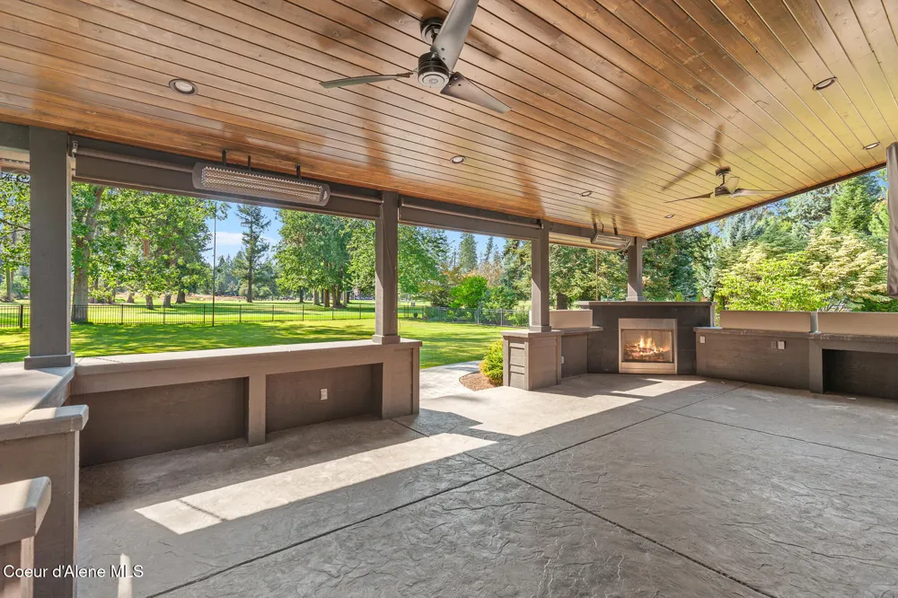 9641 EASY STREET Hayden Lake, ID 83835
