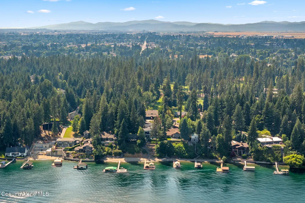 9641 EASY STREET Hayden Lake, ID 83835