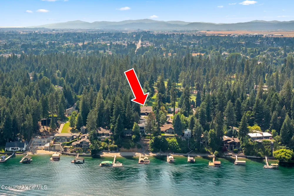 9641 EASY STREET Hayden Lake, ID 83835