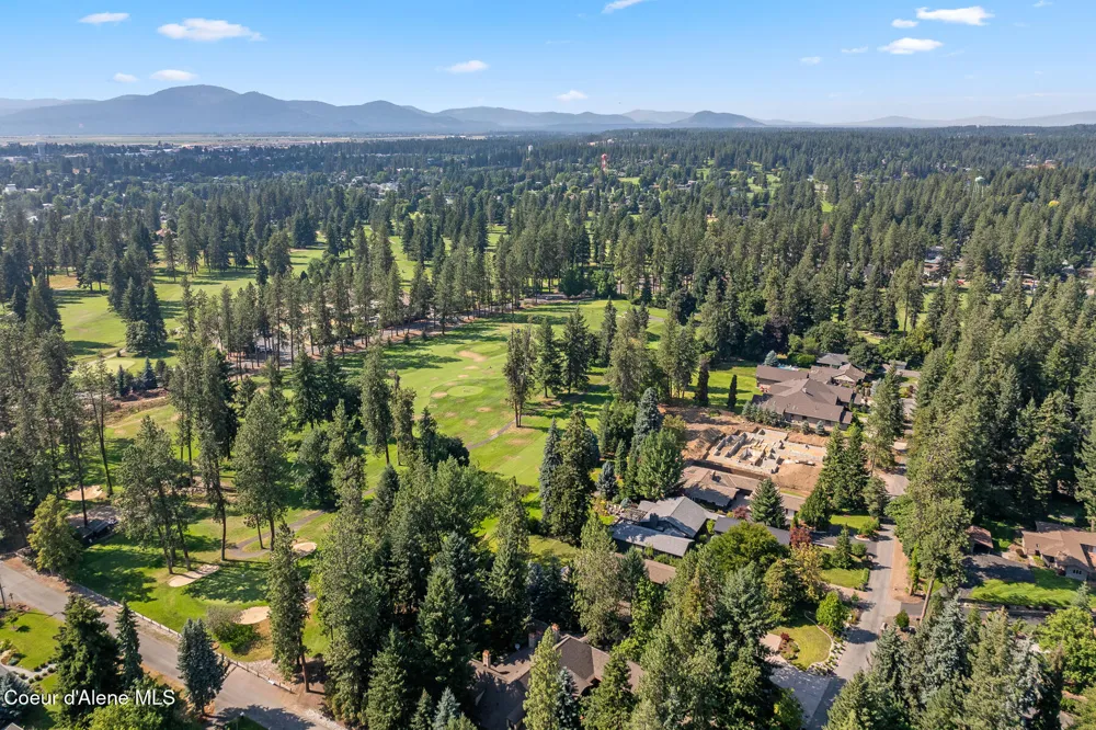 9641 EASY STREET Hayden Lake, ID 83835