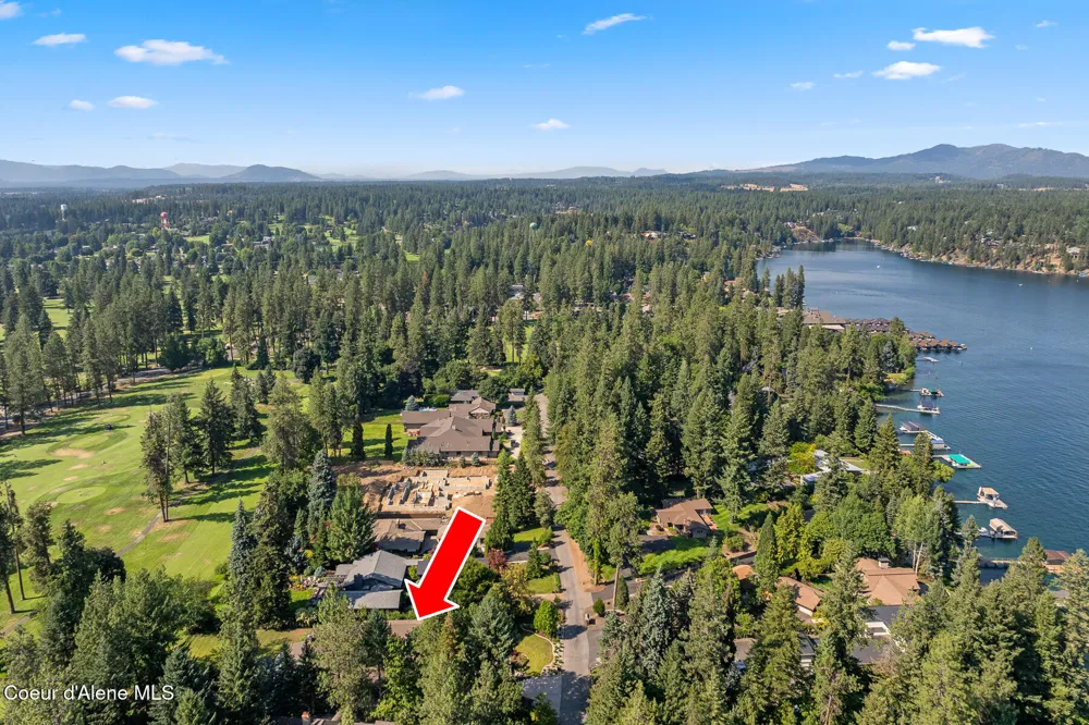 9641 EASY STREET Hayden Lake, ID 83835