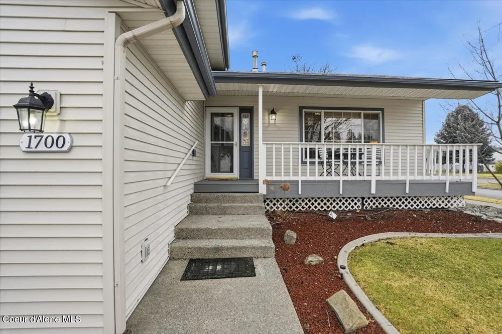 1700 Summer Hills Court Post Falls, ID 83854