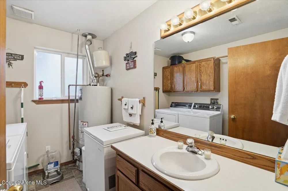 1700 Summer Hills Court Post Falls, ID 83854