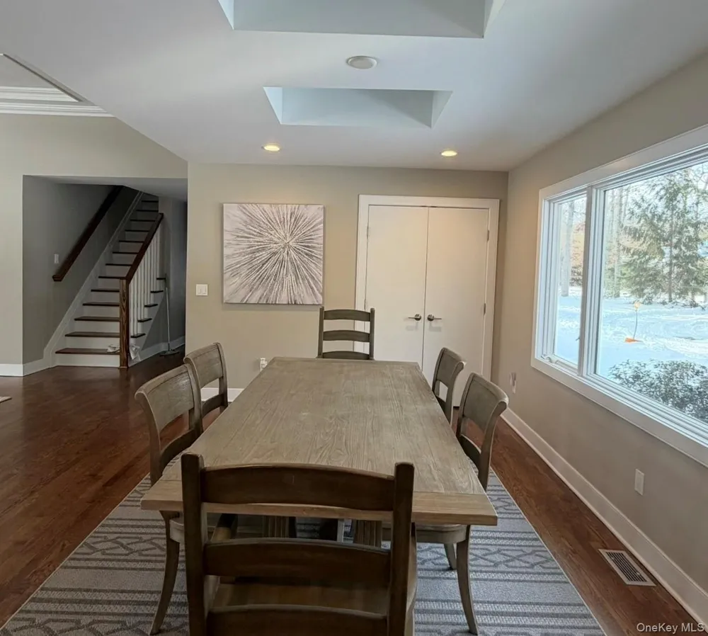 10 Skyes Neck Court East Quogue, NY 11942