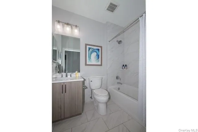 193 Sutton Court #193 Mount Sinai, NY 11766