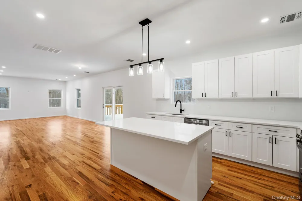 28 Northern Avenue Walden, NY 12586