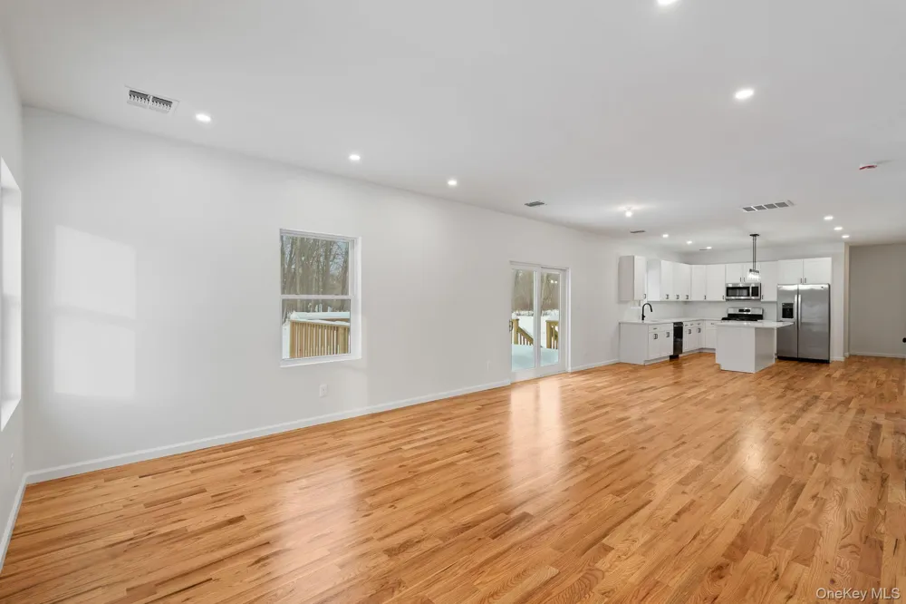 28 Northern Avenue Walden, NY 12586