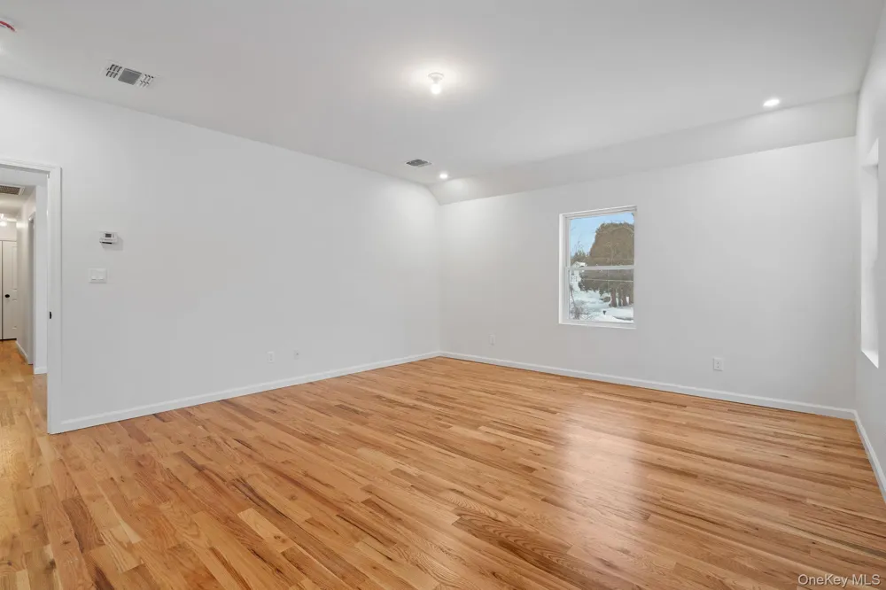 28 Northern Avenue Walden, NY 12586