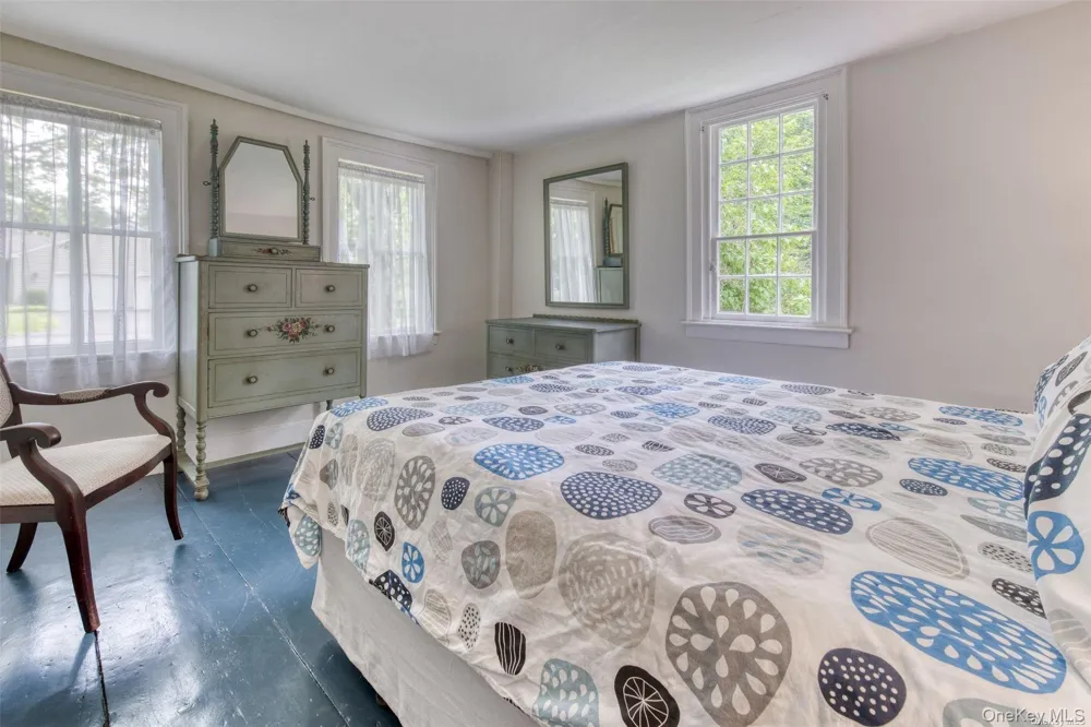 790 Oyster Ponds Lane Orient, NY 11957