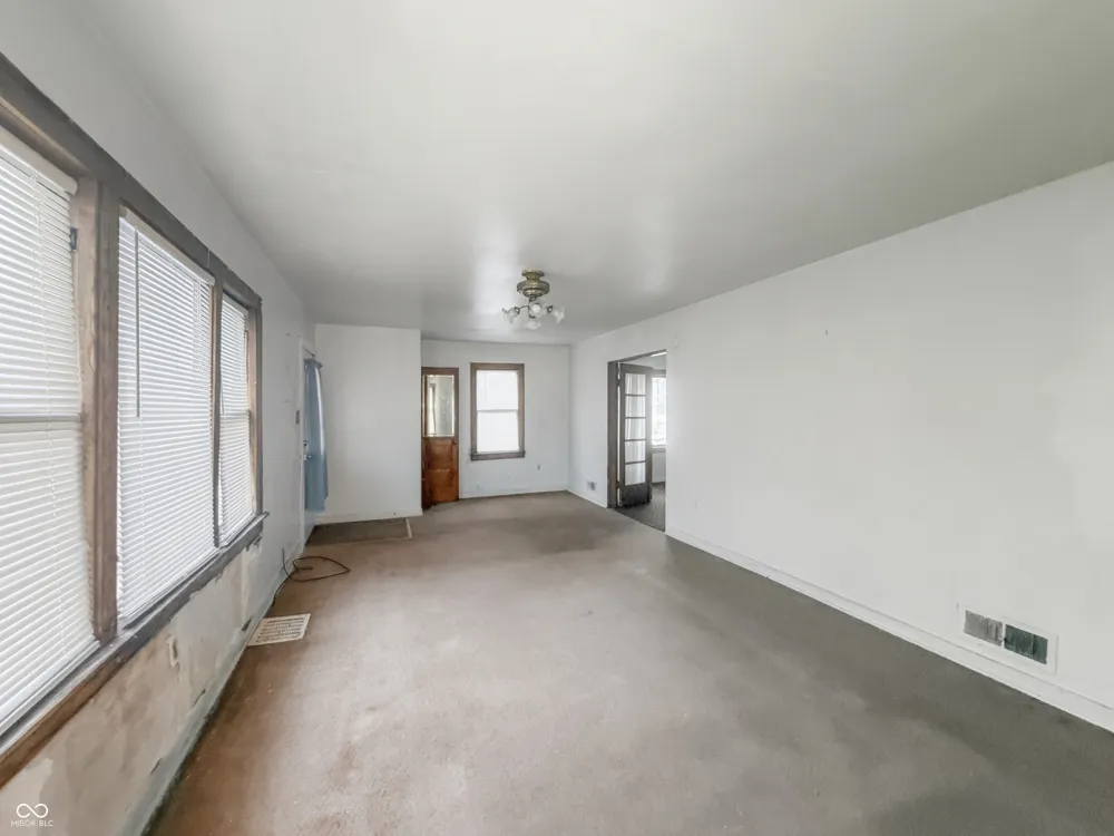 1622 S Washington Street Marion, IN 46953