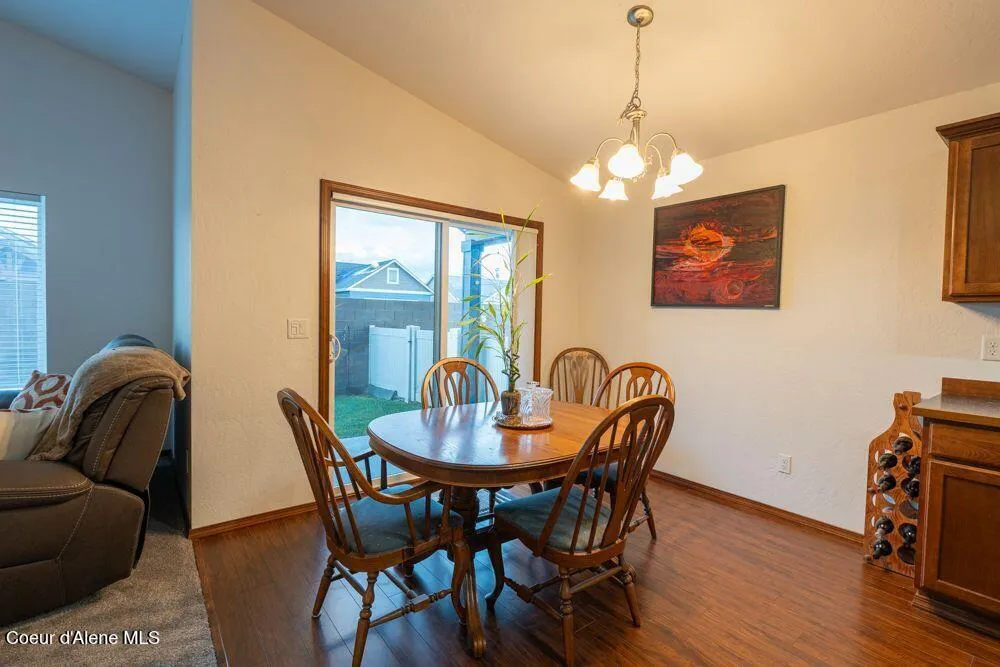 7942 W KAYAK COURT Rathdrum, ID 83858