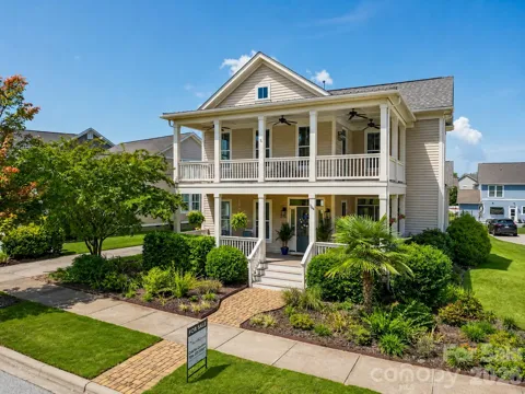 786 Bluff Loop Road