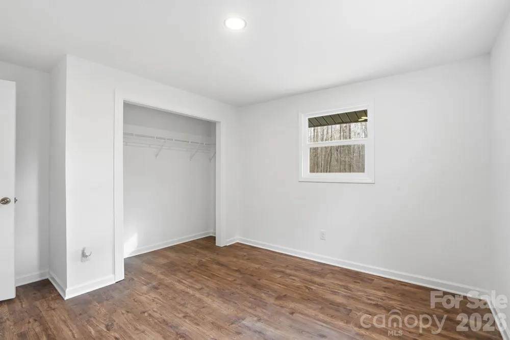 704 W Border Street Dallas, NC 28034