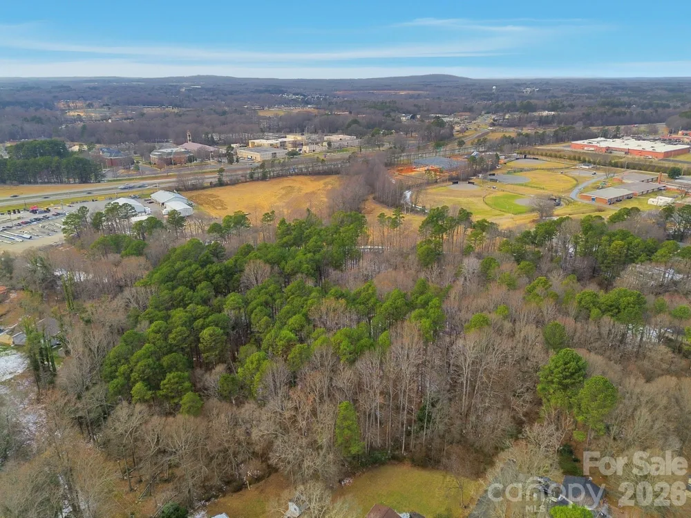 704 W Border Street Dallas, NC 28034