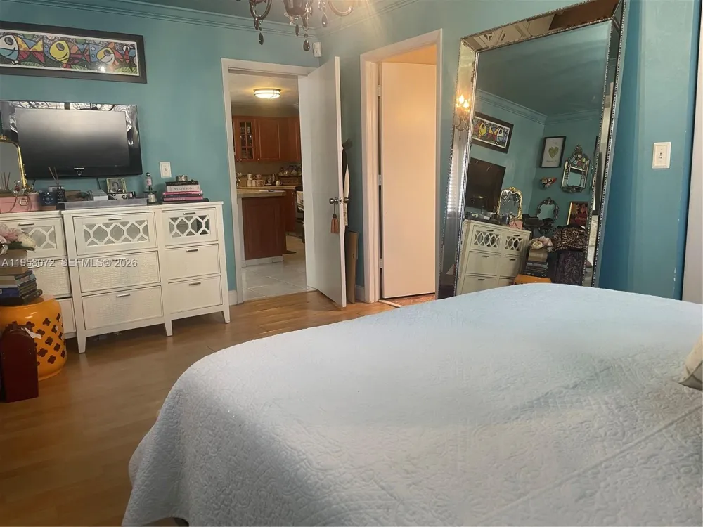 8851 NW 119th St #6102 Hialeah Gardens, FL 33018