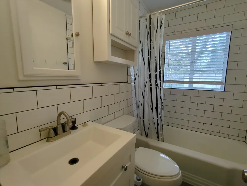 1449 Nash Street Garland, TX 75042
