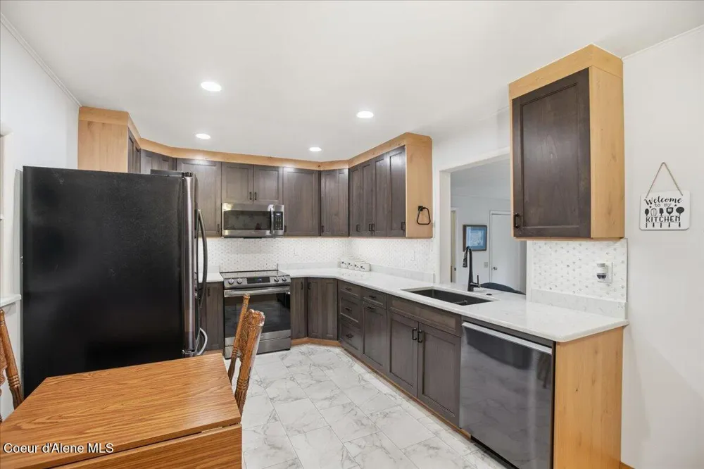 9519 Baack Road Hayden, ID 83835