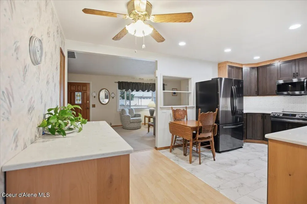 9519 Baack Road Hayden, ID 83835