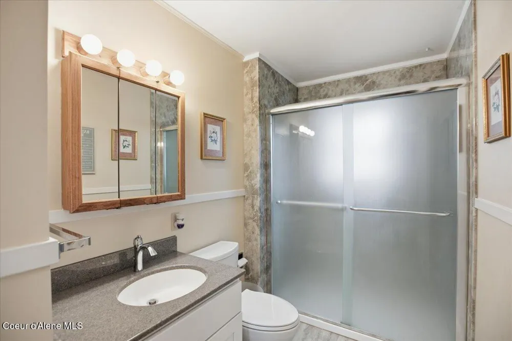 9519 Baack Road Hayden, ID 83835