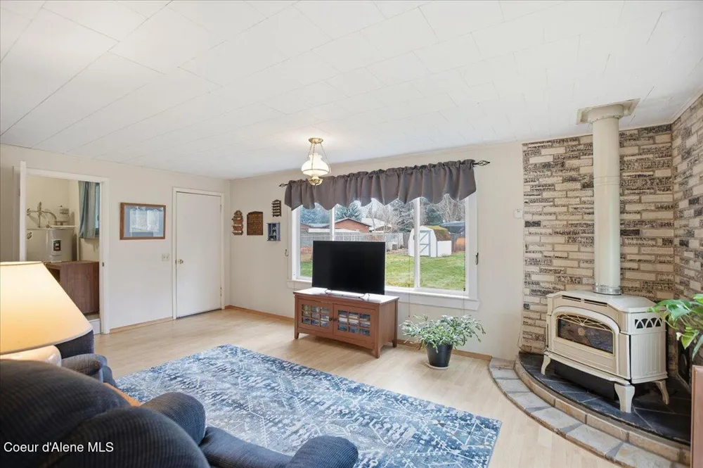9519 Baack Road Hayden, ID 83835