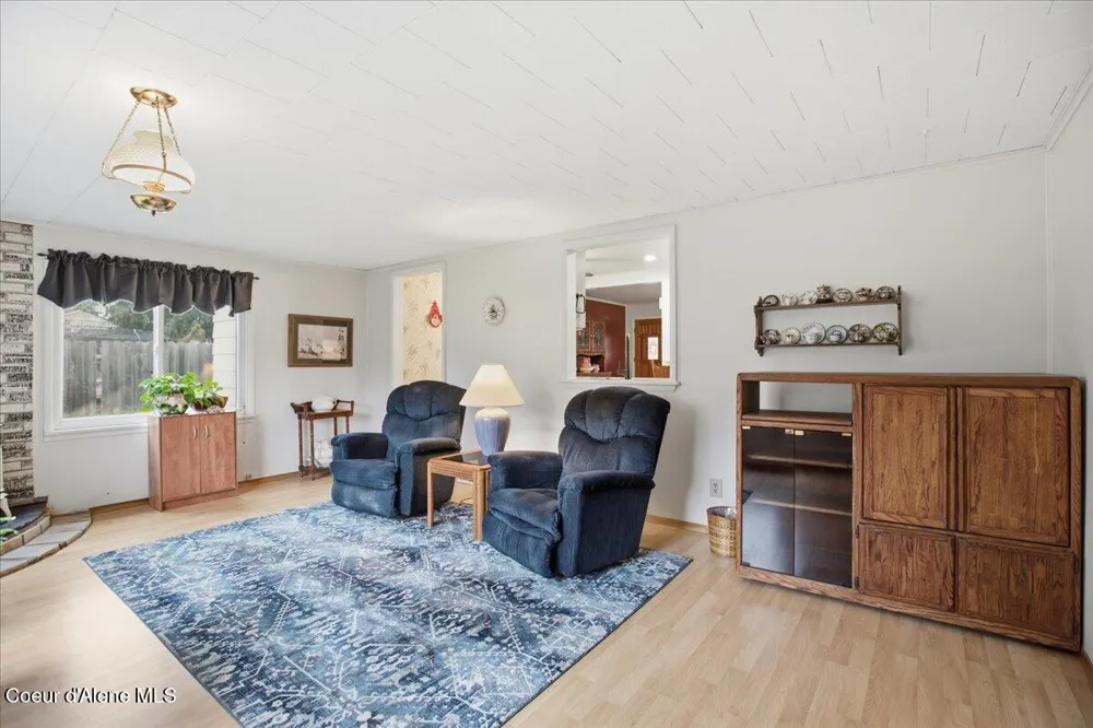 9519 Baack Road Hayden, ID 83835