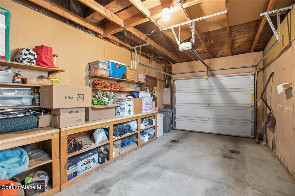 9519 Baack Road Hayden, ID 83835