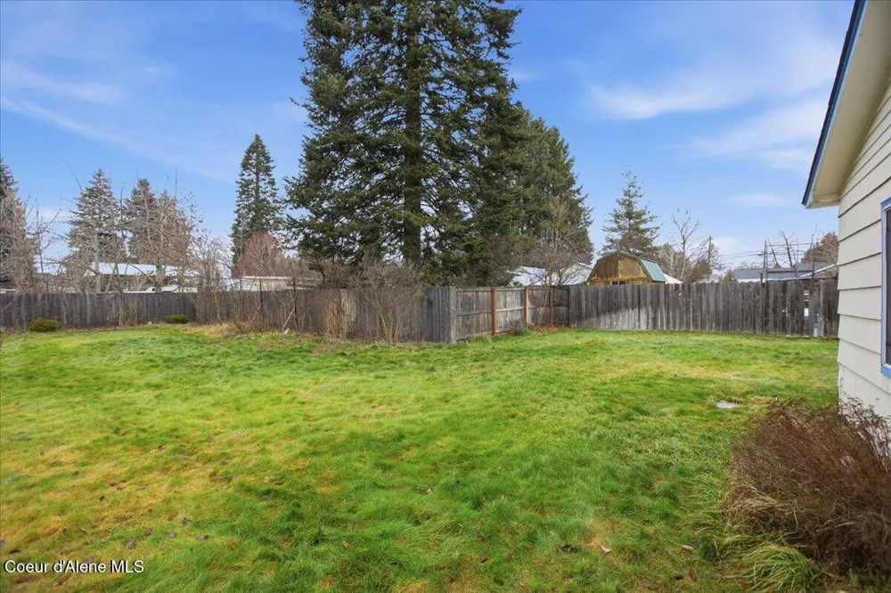 9519 Baack Road Hayden, ID 83835