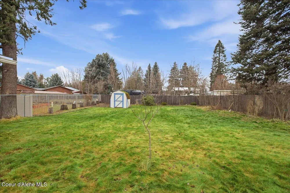9519 Baack Road Hayden, ID 83835