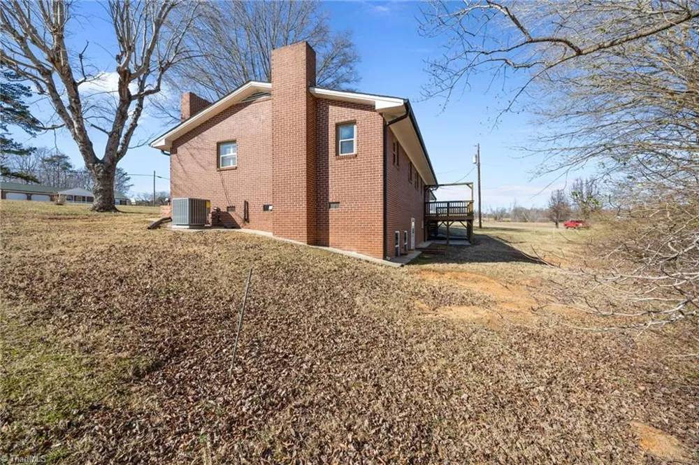 2969 Piney Mountain Road Walnut Cove, NC 27052