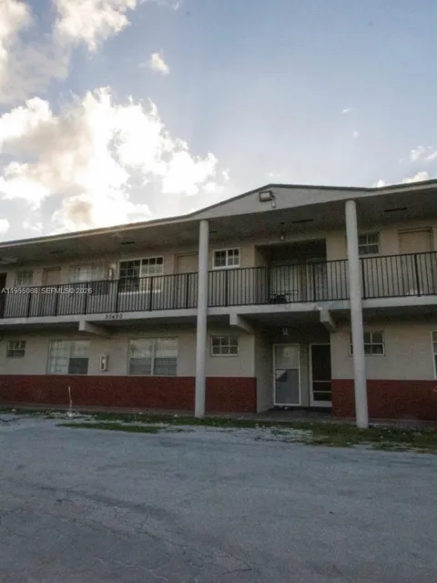 20490 NW 7th Ave #15