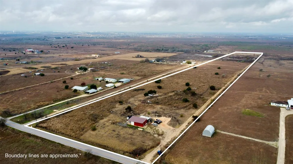14024 Graef Road Creedmoor, TX 78610