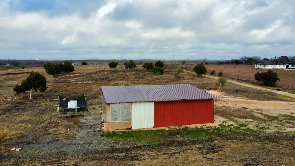 14024 Graef Road Creedmoor, TX 78610