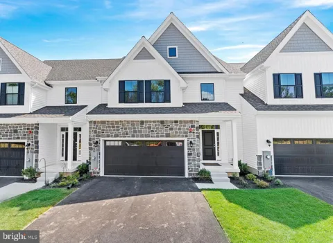 402 LEAHY DRIVE