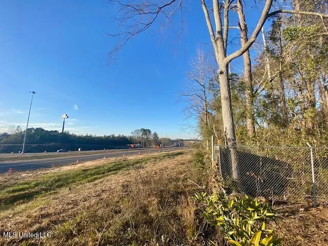Marilyn Butler Dr Drive Mccomb, MS 39648