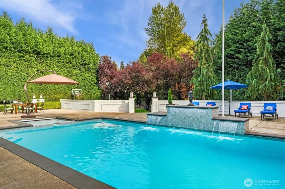 3026 140th Avenue NE Bellevue, WA 98005